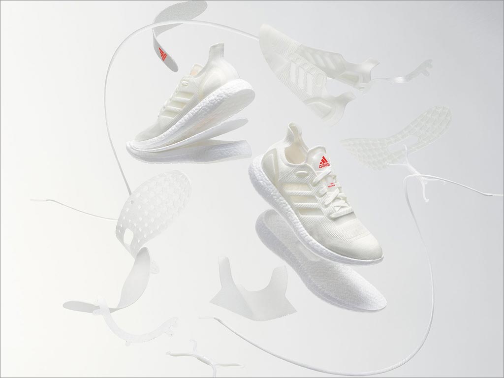 阿迪达斯（Adidas）发布Futurecraft.Loop，“重制鞋”包装设计