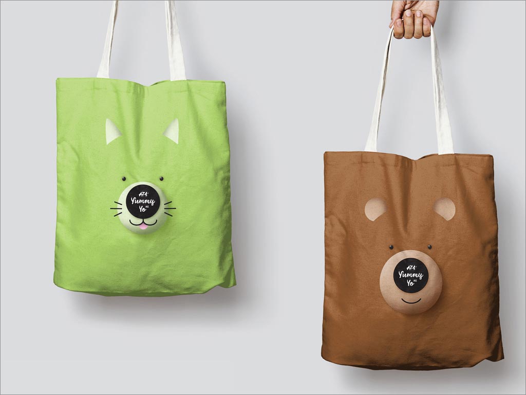 新西兰Yummy Yo奶制品冷饮店品牌形象设计之手提袋设计