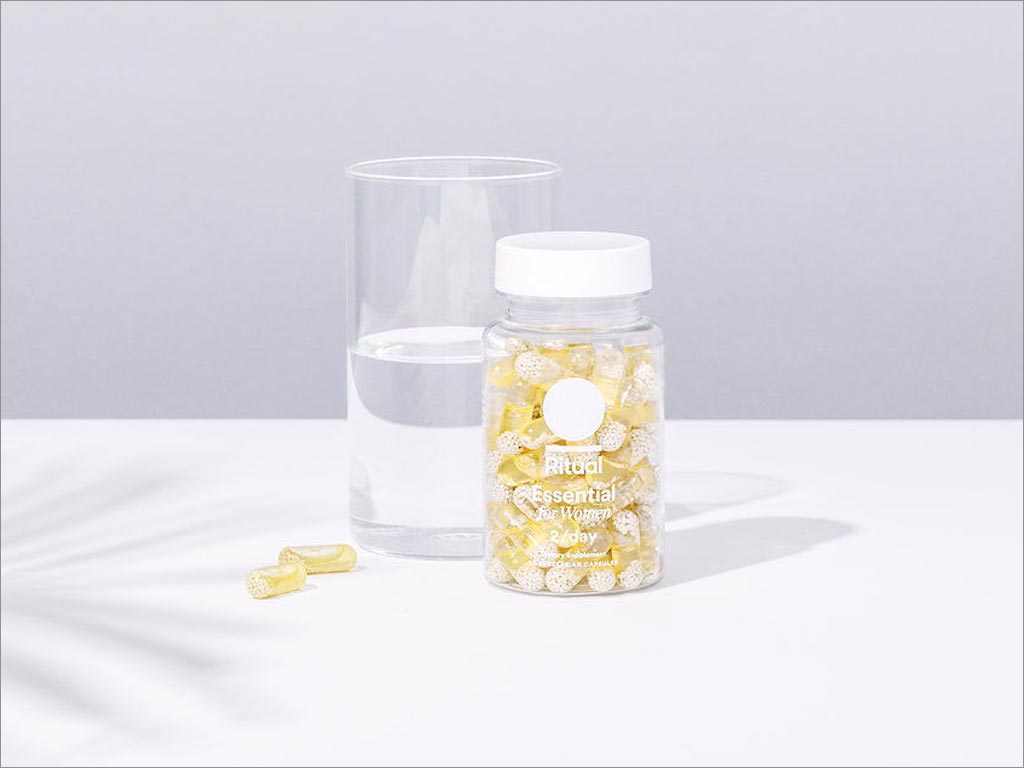 具有透明外观的美国Ritual保健补品包装设计之透明瓶子设计